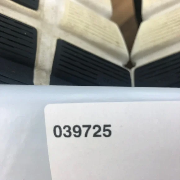 On Running Women's Black Mesh Athletic Sneakers with White Sole - Picture 8 of 8